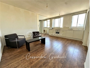 t2 à la vente -   13008  MARSEILLE 8E ARRONDISSEMENT, surface 35 m2 vente t2 - UBI475735367